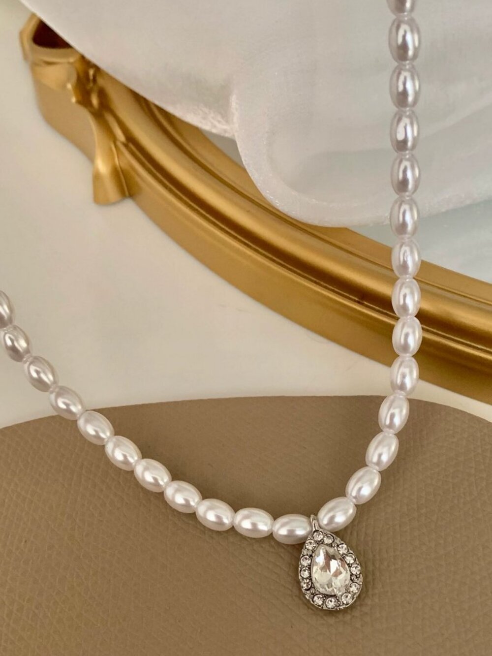 MOS Collection Freshwater Pearl Necklace Crystal Teardrop Pendant Elegant Bridal